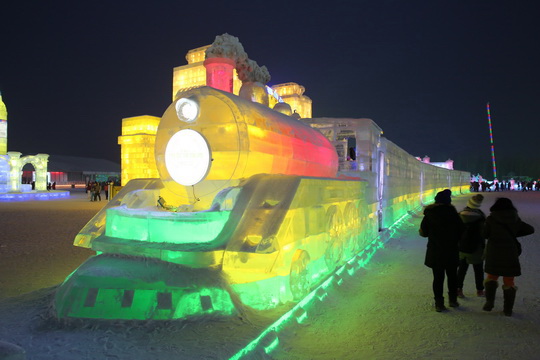 A huge ice train