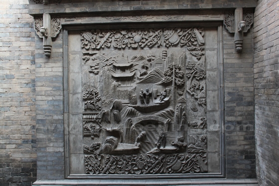 A screen wall stone carvings 