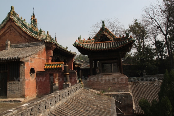 At the northern end of the north-south street is the Zhenwu Temple
