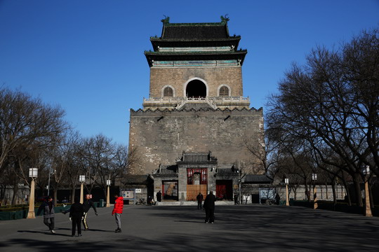 Beijing Bell Tower to the northwest of Yaoji Chaogan Restaurant