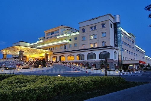 Beijing Longxi Hotspring Resort