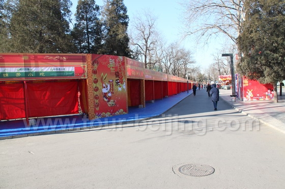 Empty food stalls are eager to be filled with stuff and receive holiday makers.