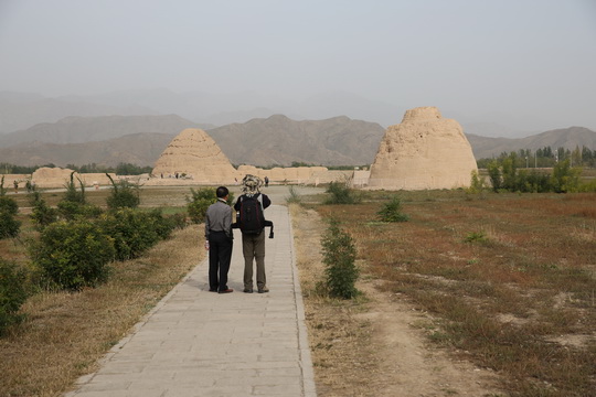 Enter the complex of the Western Xia Tombs