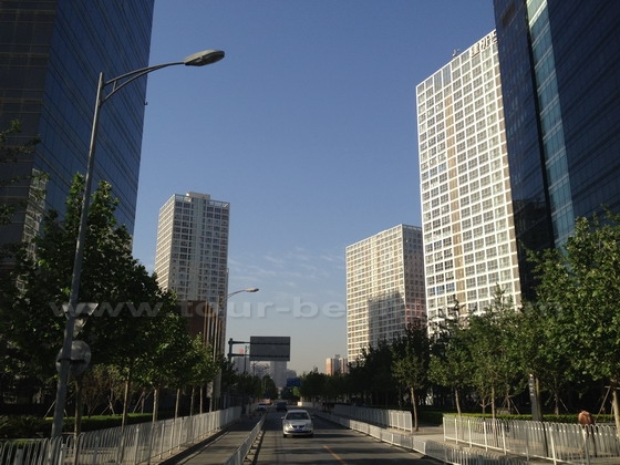 Jianwai SOHO off Chang'an Avenue, 20 high rise towers and four villas