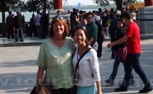 Lee-tour-guide-at-Beijing-Xinhua-Tours