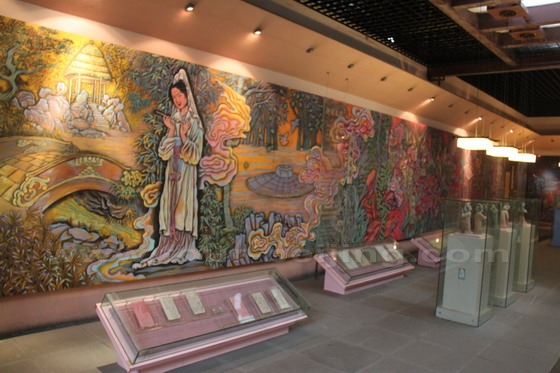 Memorial Hall 3