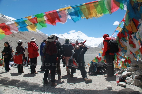 People were crazy about Mt.Everest