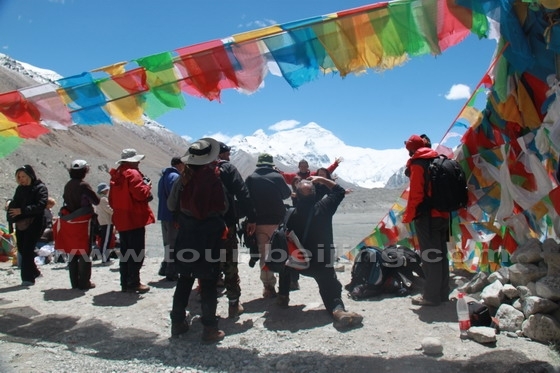 People were crazy about Mt.Everest