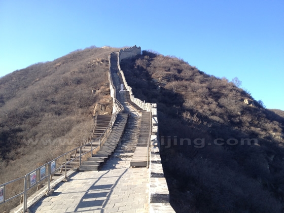 Shixiaguan Great Wall hike is an challenge with the steep hillside.