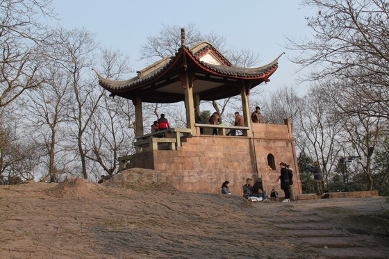 The Sunrise Terrace (初阳台) on a hill top