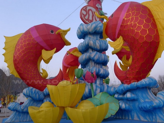 The colorful lanterns - Fish