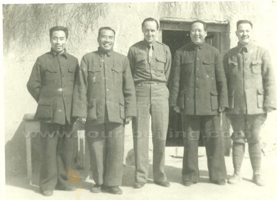 This is the photo sent by Tiki Davies (Left to Right - Zhou Enlai, Zude, JPD, Mao Zedong and Ye Jianying). Sorry for the automatic watermark!