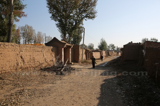 The scrubby and timeless Zhenchuankou Village