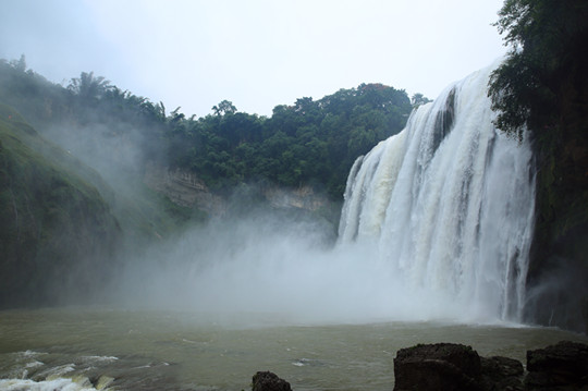 a close-up view at Huanguoshu Waterfall