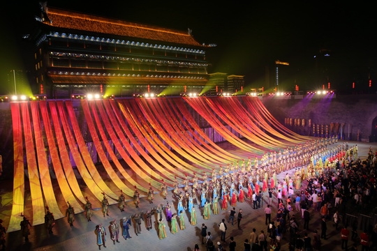 The mega performance inside Wengcheng