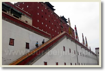 Beijing Chengde One Day Tour by car or van