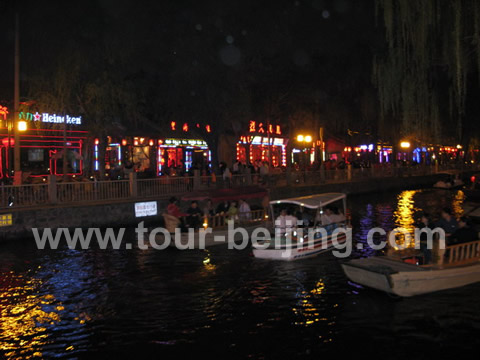 Beijing Sunset Boat Tour in Old Beijing Area