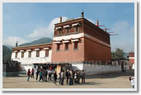 Xian Lanzhou Xiahe 4-Day Tour