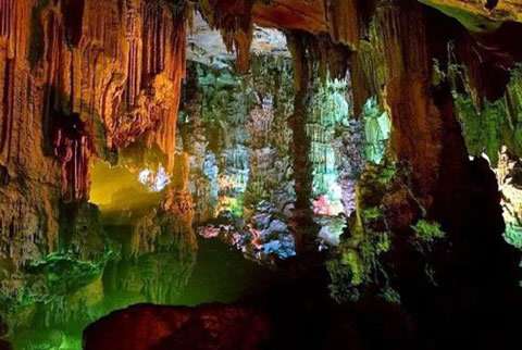 Fengyu Cave in Lipu County Guilin
