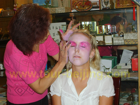Beijing ( Peking ) opera