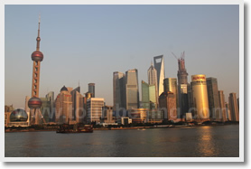Visa-Free 2-Day Shanghai Travel Package ( with hotel )
