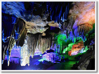 Fengyu Cave in Lipu County Guilin