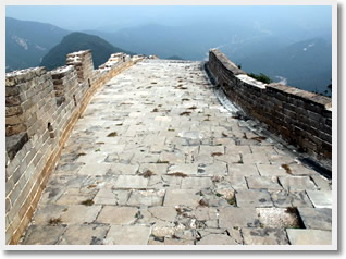 Ruined Badaling Great Wall Day Tour