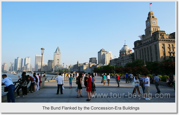 The Bund Flanked by the Concession-Era Buildings
