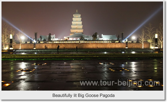 Beautifully lit Big Goose Pagoda