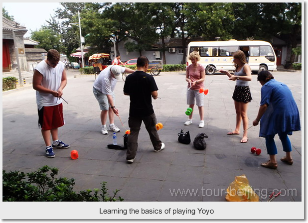 Learning the basics of playing Yoyo