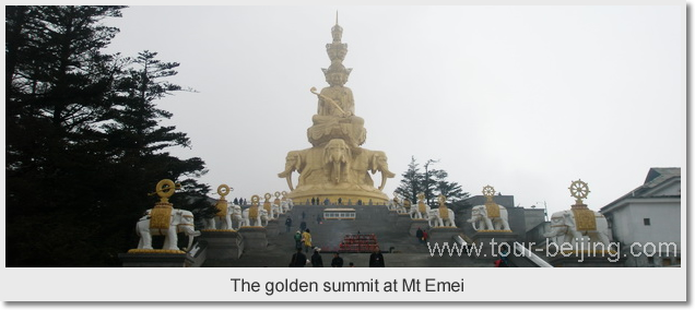 The golden summit at Mt Emei