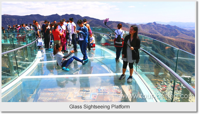 Glass Sightseeing Platform