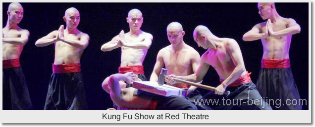 Kung Fu Show at Red Theatre