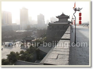 Hong Kong Xian 4 Day Tour