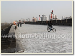Hong Kong Xian 4 Day Tour