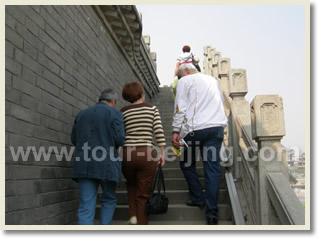 Hong Kong Xian 4 Day Tour