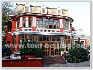 Hong Kong Shanghai 4 Day Tour
