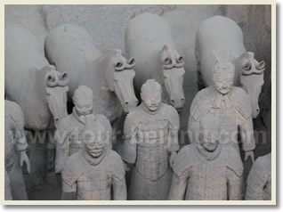 Beijing Xian Lanzhou Lhasa Shanghai 14 Day Tour
