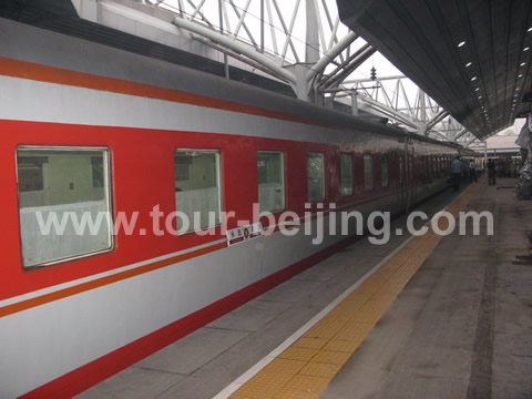 The Train N211 from Beijing to Chengde