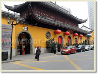 Shanghai City Highlight Bus Tour