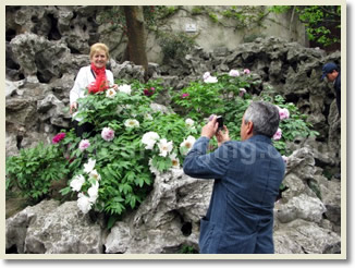 Shanghai Suzhou Zhouzhuang Bus day Tour