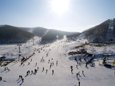 Beijng Lianhuashan Ski Resort