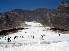 Beijing Shijinglong Ski Slopes Resort