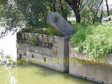 Ancient Date on the Huitong River ( northern part of Grand Canal )
