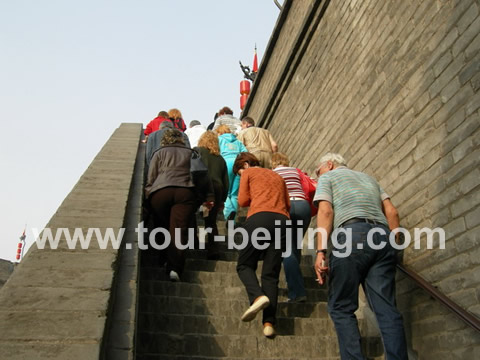 Climbing the city wall