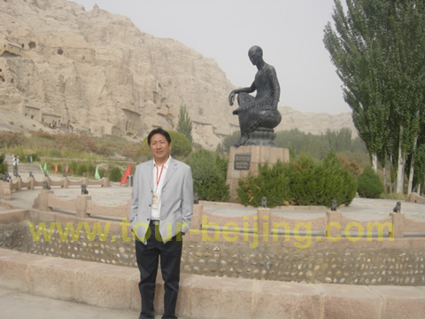 Kizil and Kumtura caves 2
