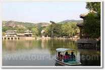 Jinshanling Great Wall, Chengde 2 Day Coach Tour