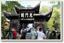 Beijing Chongqing Yangtze Yichang Shanghai 9 Day Tour