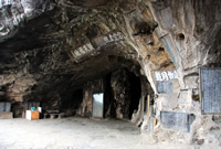 Sanyou Cave, Yichang