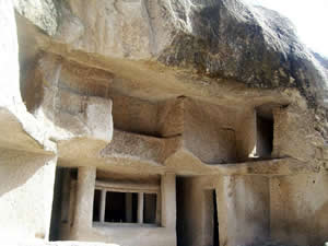 Beijing Ancient Cliff House